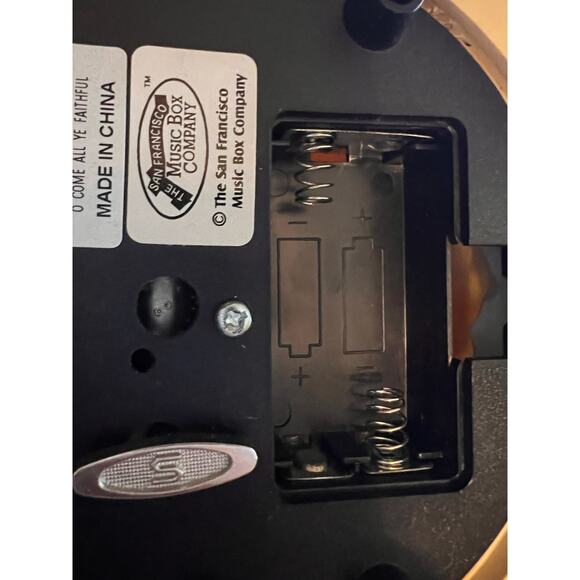 Holy Family - Christmas San Francisco Music Box Co Divine Star-Plays great! - Picture 11 of 13